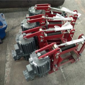 �𹿷����Ƅ�(d��ng)��